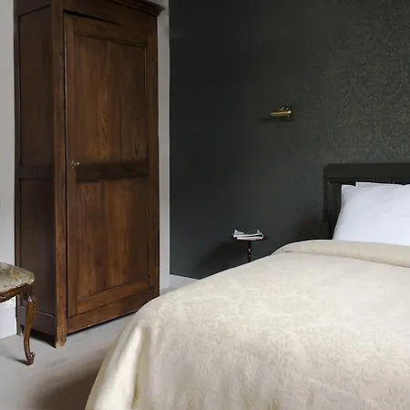 Hotel Boutique Sint Jacob 4*